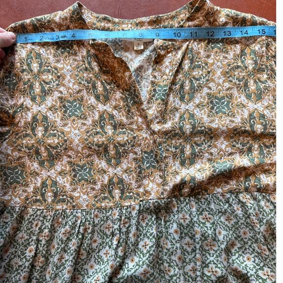 Easel Boho Babydoll Top Tan Green Floral Mixed Print Sz S EUC Earth Tones - Picture 8 of 9